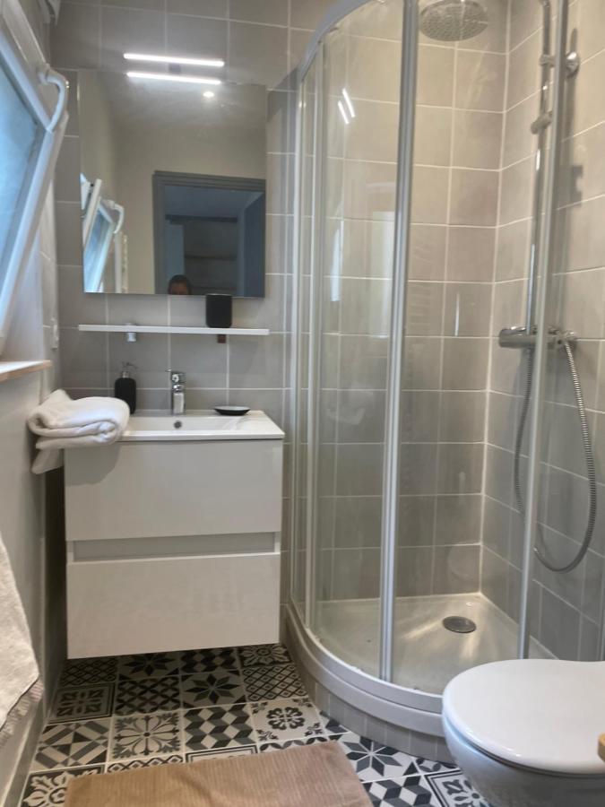 Bel appartement T3 rénové avec cour intérieure - Villa Marie Bagnères-de-Luchon Esterno foto