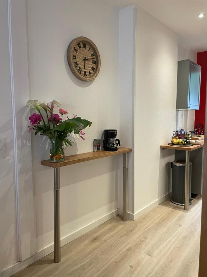 Bel appartement T3 rénové avec cour intérieure - Villa Marie Bagnères-de-Luchon Esterno foto