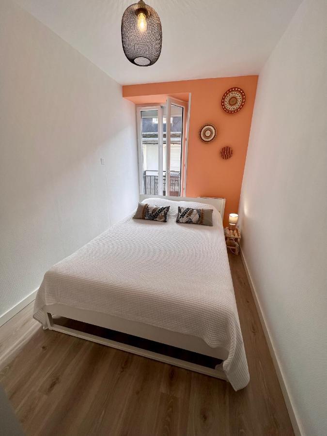 Bel appartement T3 rénové avec cour intérieure - Villa Marie Bagnères-de-Luchon Esterno foto